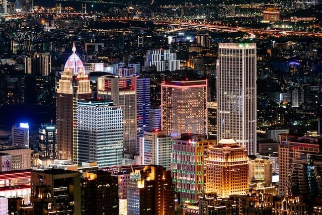 أسهل طريقة للهجرة إلى هولندا